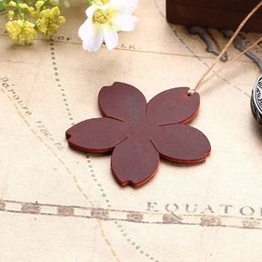 Marque page fleur en cuir - Coussin De Lecture