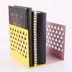 Serre livre motif triangle